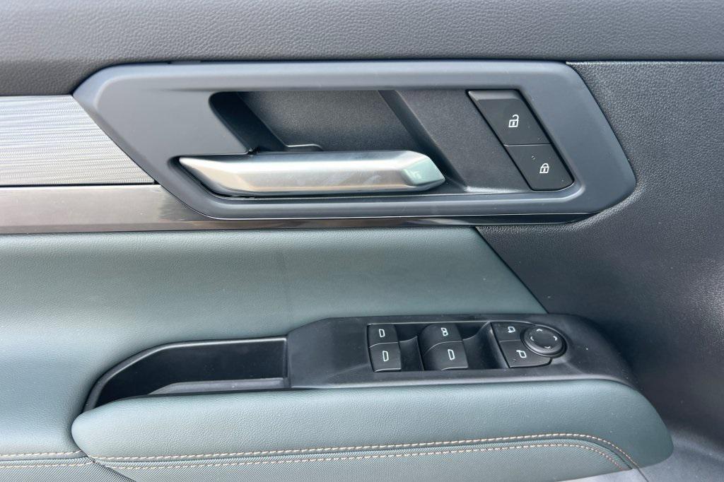 new 2026 GMC Terrain car, priced at $38,105