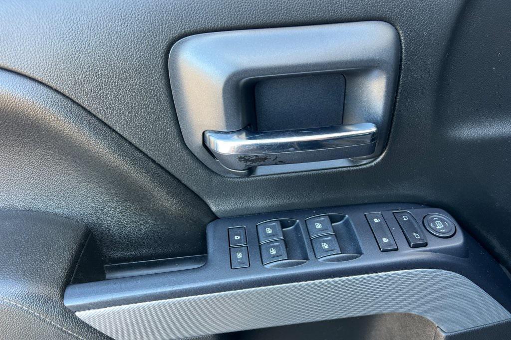 used 2015 Chevrolet Silverado 1500 car, priced at $18,997
