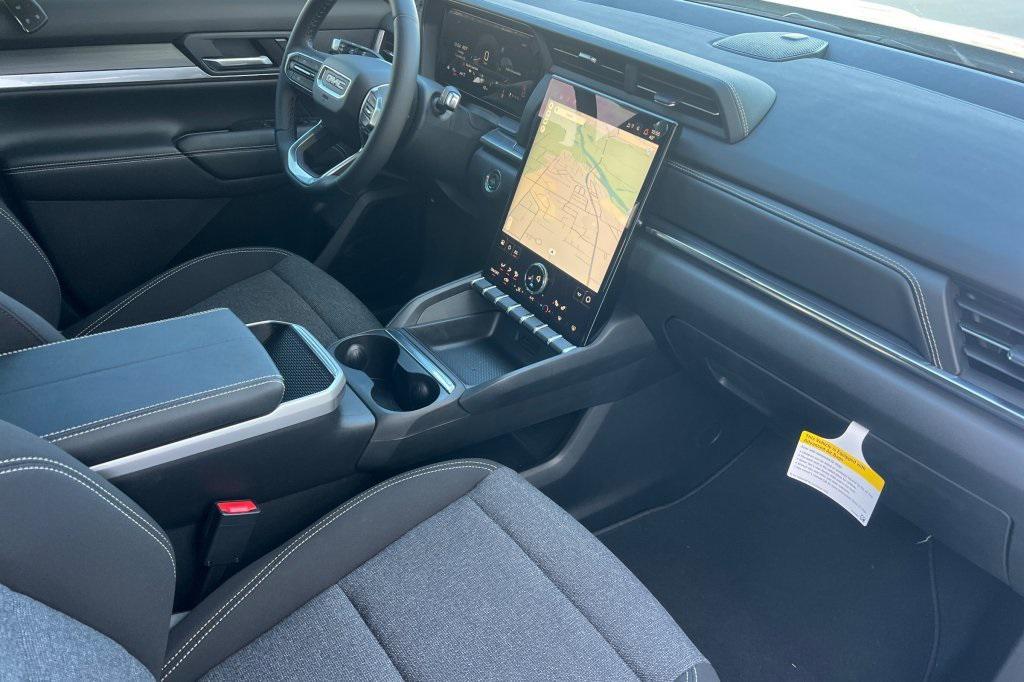 new 2025 GMC Terrain car, priced at $29,890