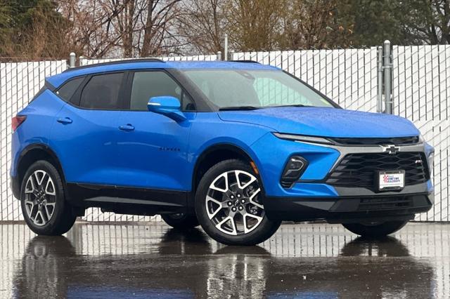 new 2025 Chevrolet Blazer car, priced at $50,015