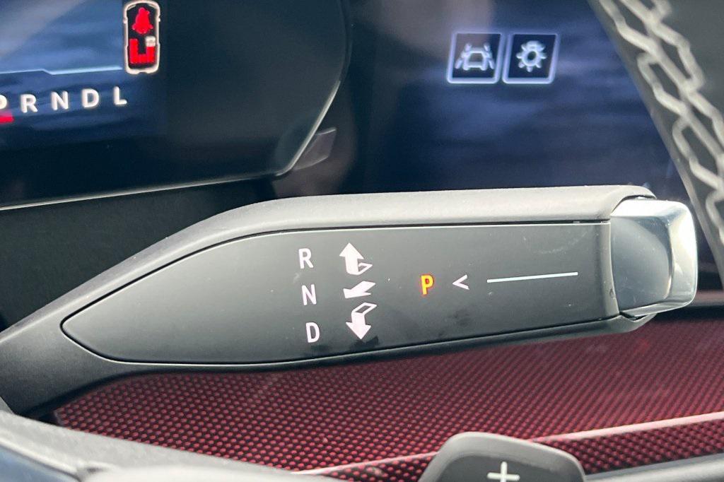 new 2026 Chevrolet Traverse car, priced at $54,052