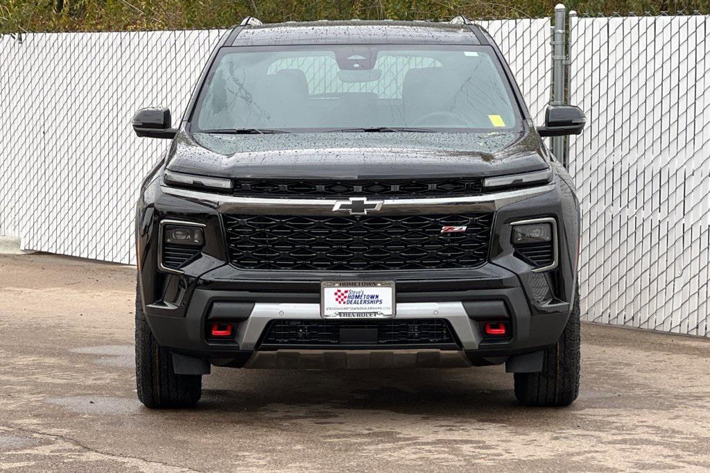 new 2026 Chevrolet Traverse car, priced at $54,052