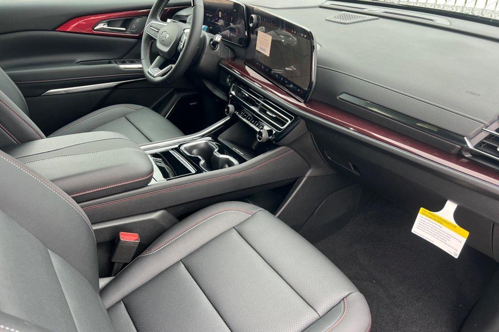 new 2026 Chevrolet Traverse car, priced at $54,052