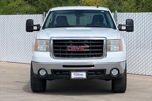 used 2009 GMC Sierra 2500 car, priced at $11,997