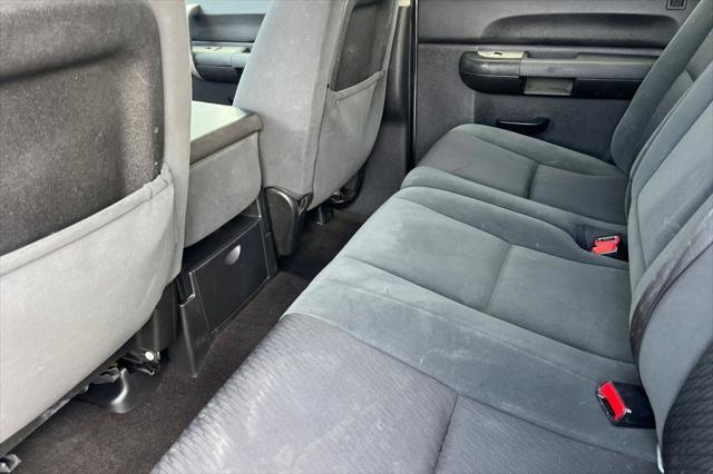 used 2009 GMC Sierra 2500 car, priced at $11,997