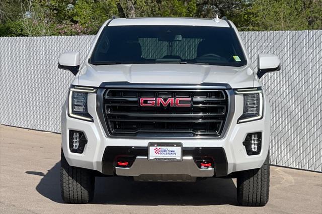 new 2024 GMC Yukon XL car, priced at $80,445