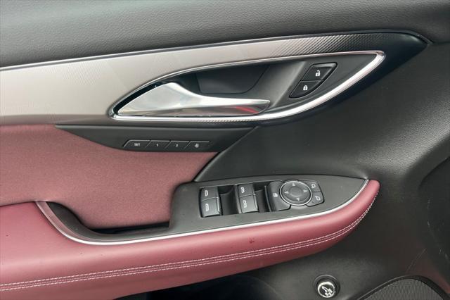 new 2025 Buick Envision car, priced at $38,735