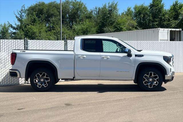 new 2025 GMC Sierra 1500 car, priced at $54,490