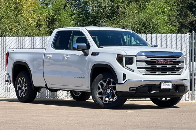 new 2025 GMC Sierra 1500 car, priced at $54,490