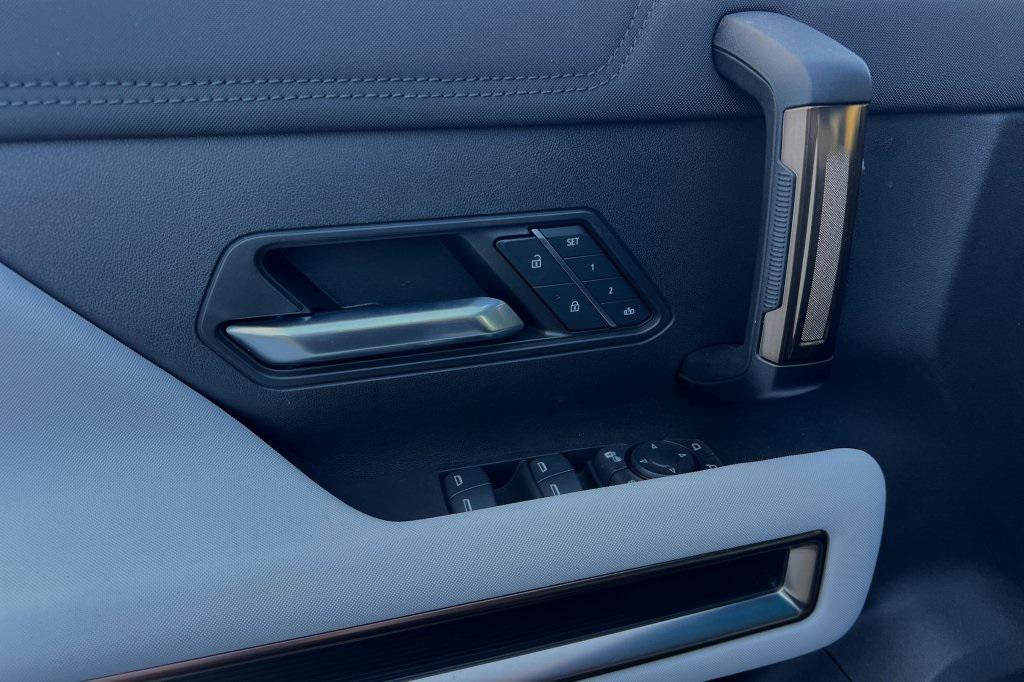 new 2024 GMC HUMMER EV SUV car, priced at $140,295