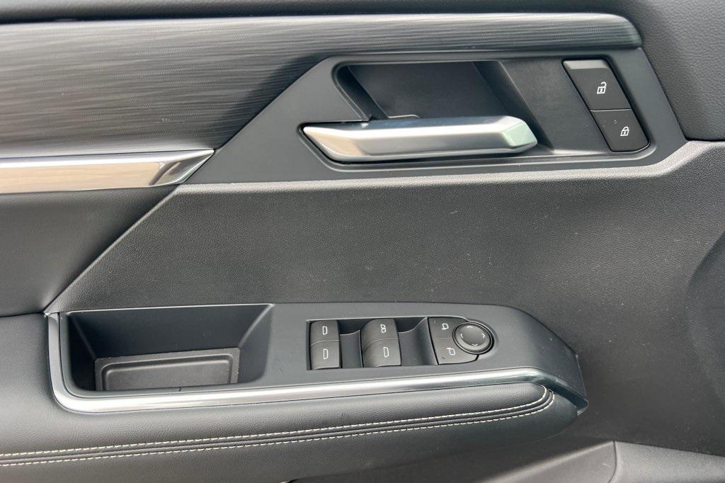 new 2026 GMC Acadia car, priced at $48,754