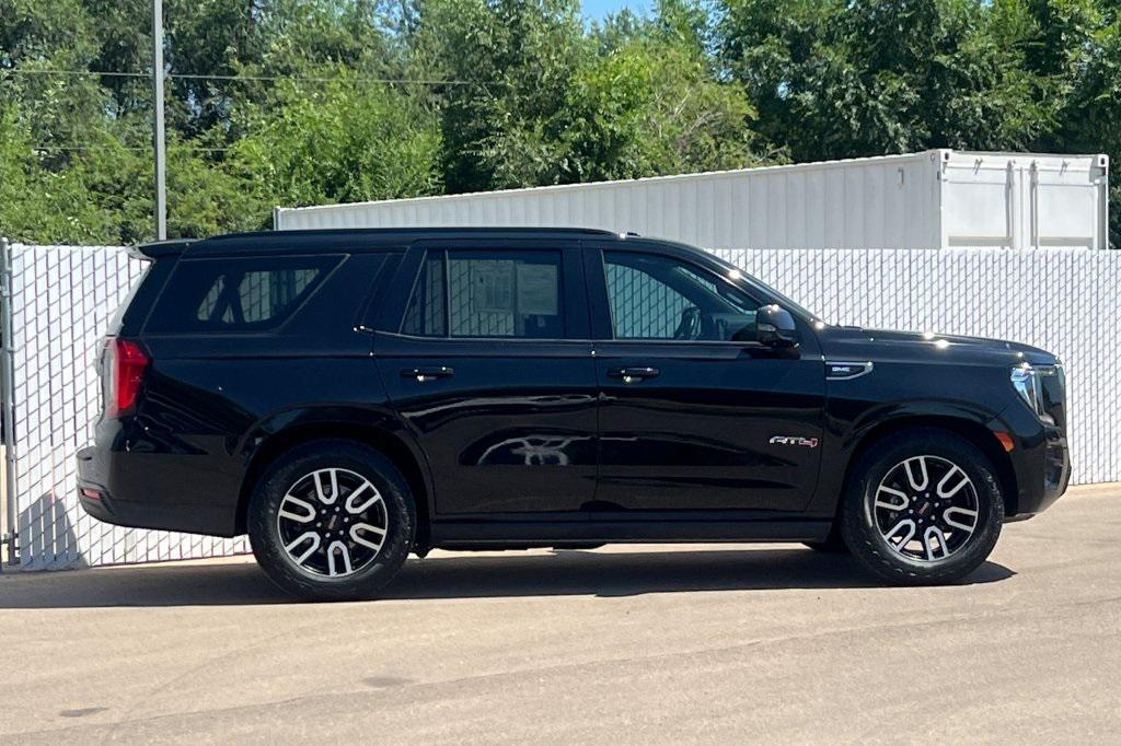 used 2021 GMC Yukon car, priced at $50,897