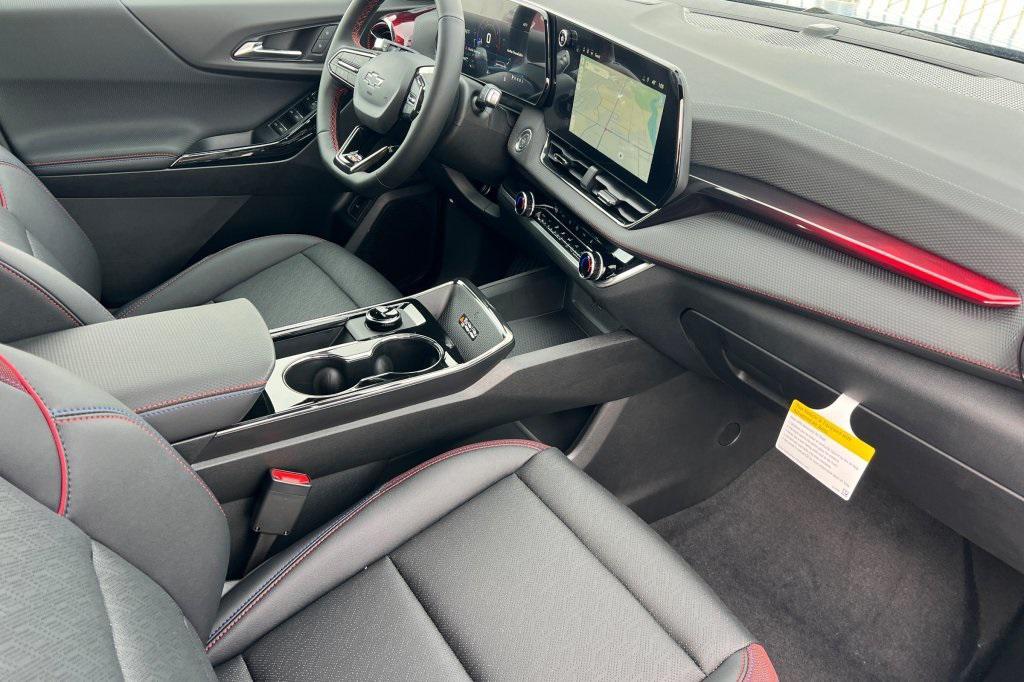 new 2026 Chevrolet Equinox car, priced at $35,395