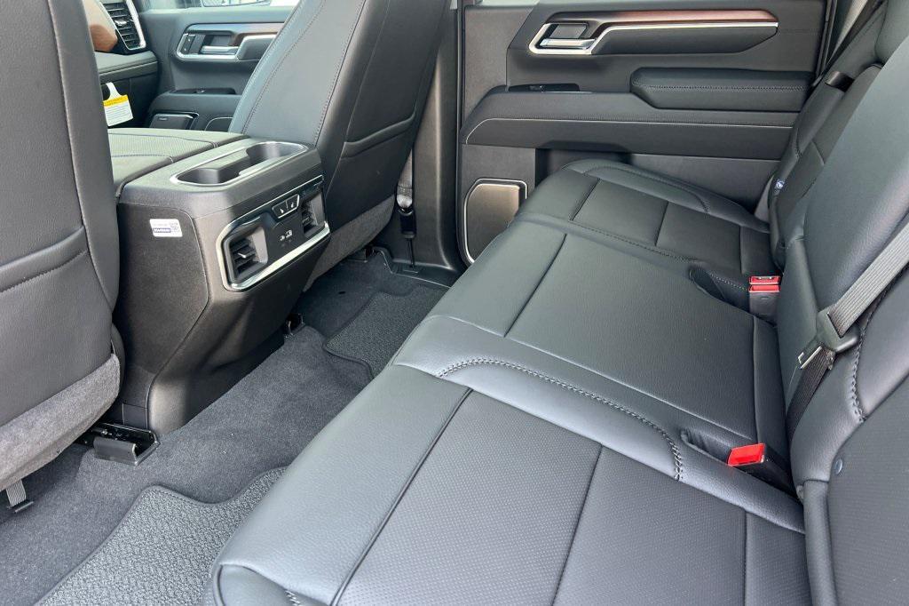 new 2026 GMC Sierra 2500 car, priced at $85,210