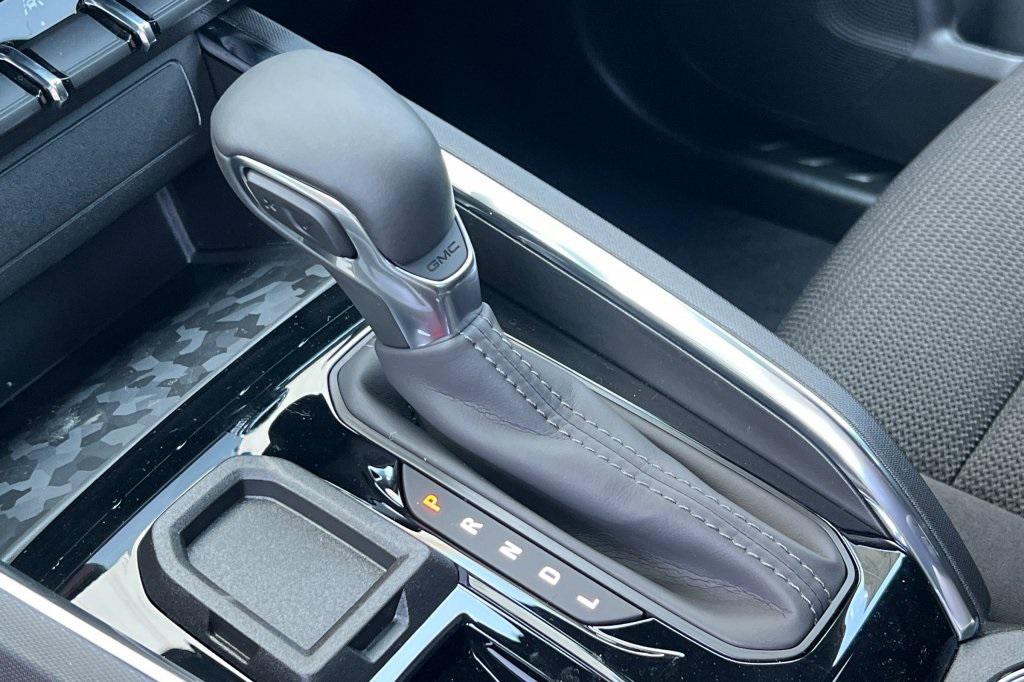 new 2025 GMC Canyon car, priced at $38,045