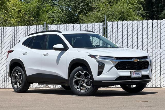 new 2025 Chevrolet Trax car, priced at $23,485