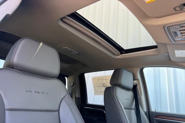 new 2025 GMC Sierra 2500 car, priced at $87,560