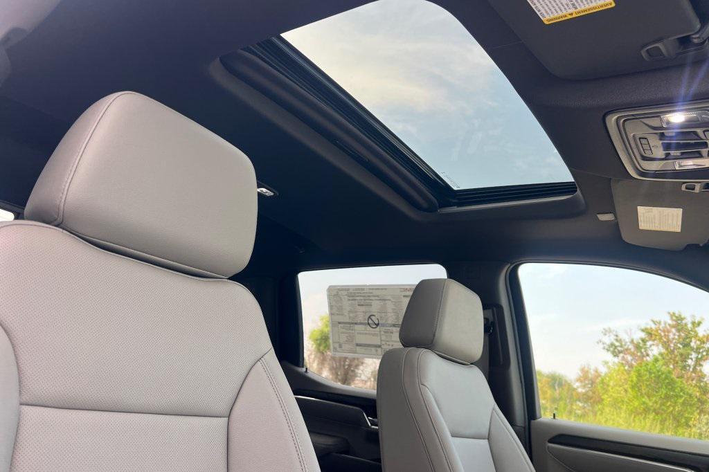 new 2026 GMC Sierra 1500 car, priced at $58,040