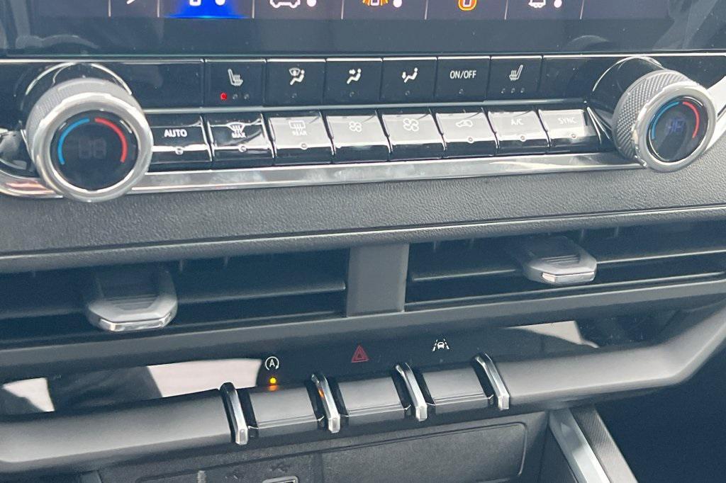 new 2026 Chevrolet Colorado car, priced at $44,947