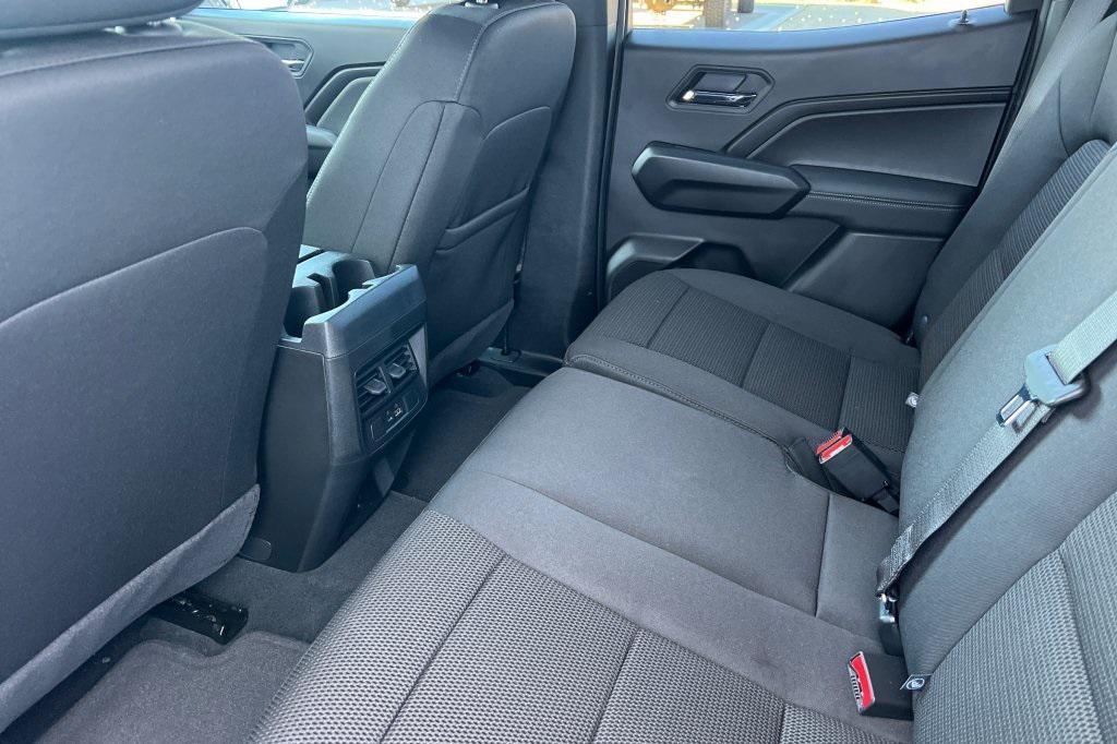 new 2025 GMC Canyon car, priced at $39,080