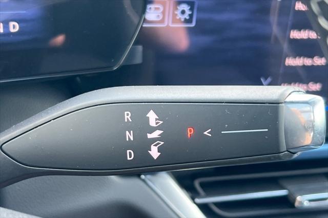 new 2025 Chevrolet Equinox EV car, priced at $52,340