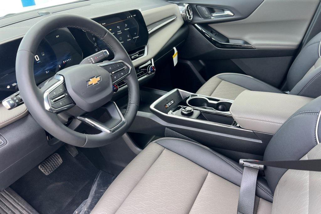 new 2026 Chevrolet Equinox car, priced at $35,590