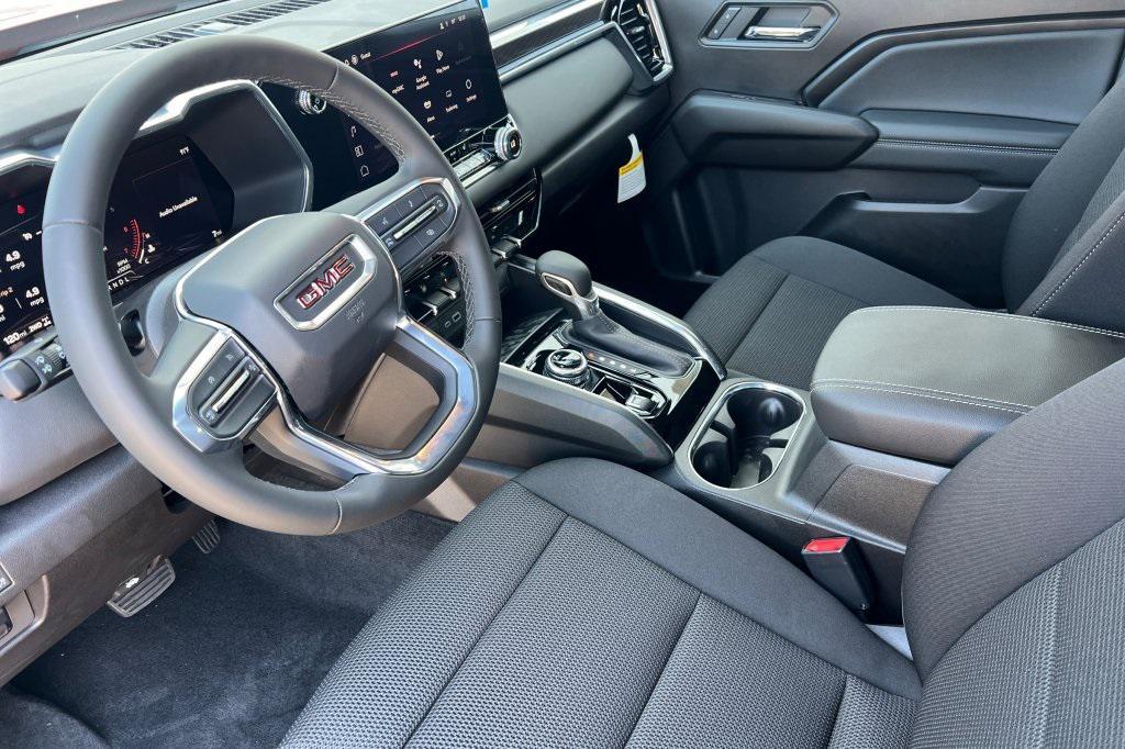 new 2025 GMC Canyon car, priced at $43,600