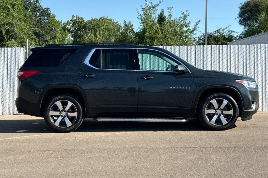 used 2021 Chevrolet Traverse car, priced at $26,597
