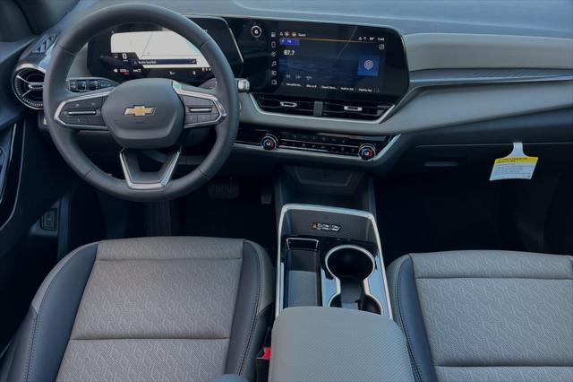 new 2025 Chevrolet Equinox car, priced at $35,215