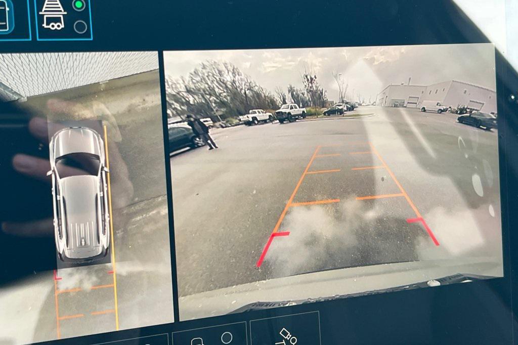 new 2026 GMC Acadia car, priced at $55,222