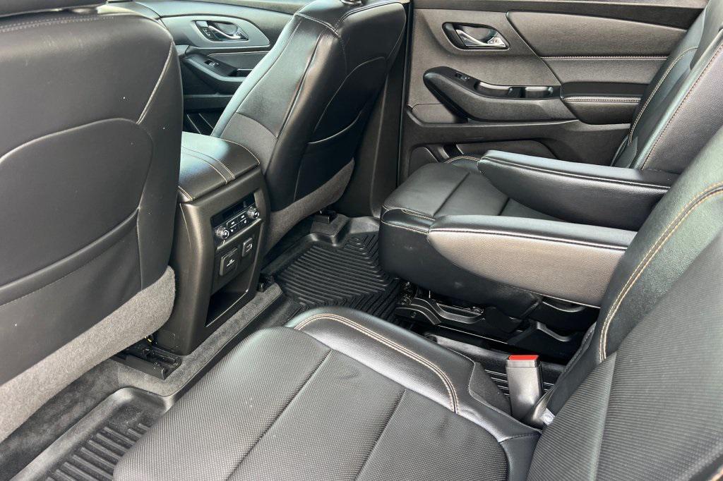 used 2019 Chevrolet Traverse car, priced at $19,999