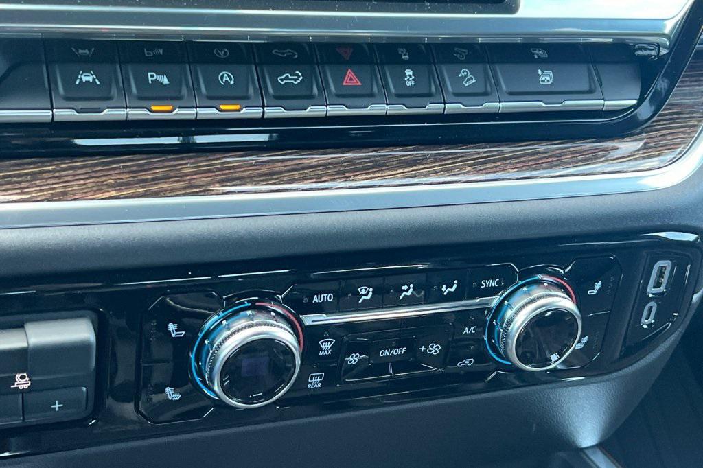 new 2026 GMC Sierra 1500 car, priced at $58,400