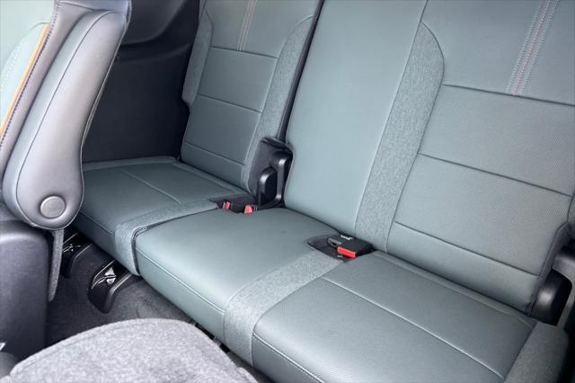 new 2025 GMC Acadia car, priced at $53,690