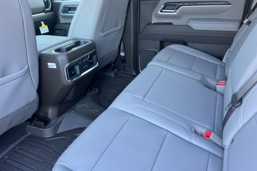 new 2026 GMC Sierra 2500 car, priced at $80,342