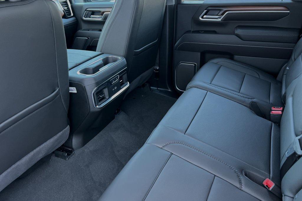 new 2025 GMC Sierra 2500 car, priced at $86,215
