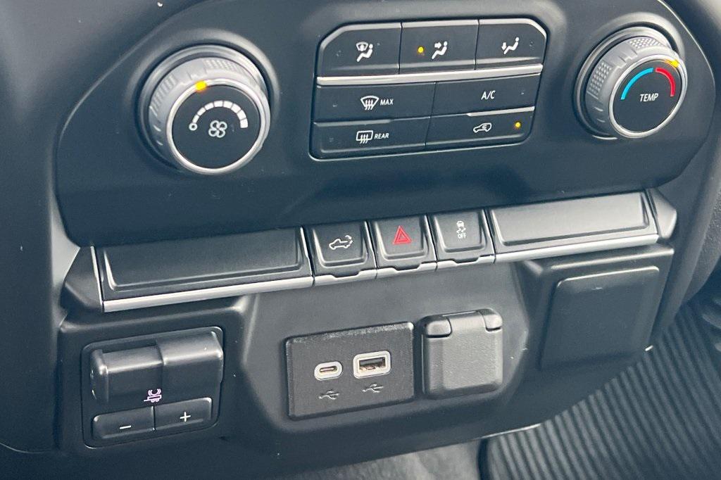 used 2022 Chevrolet Silverado 2500 car, priced at $44,997