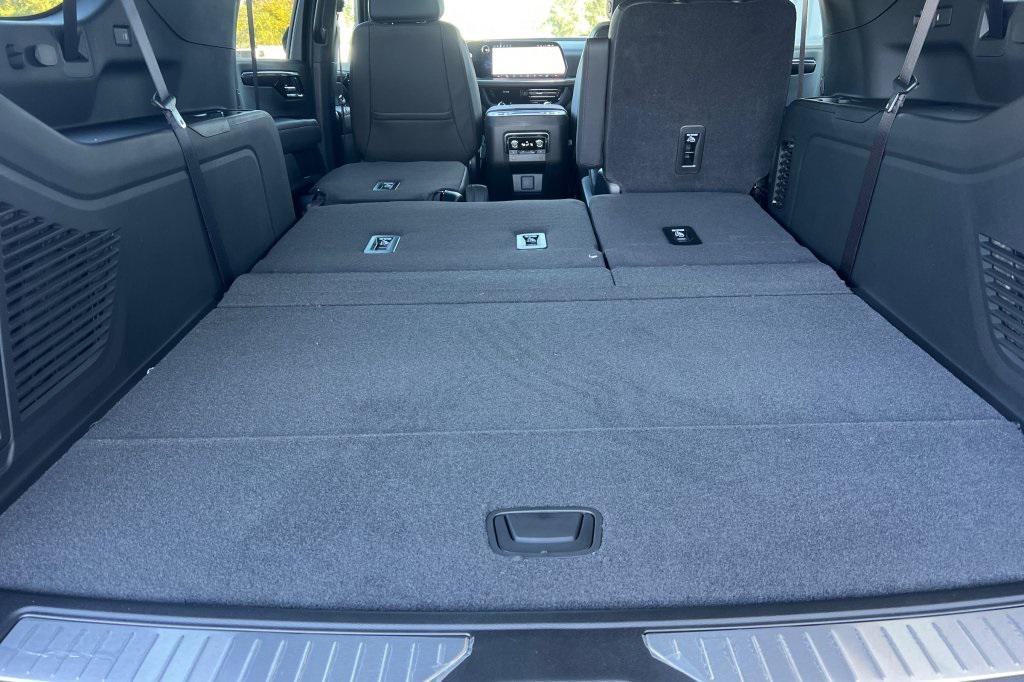 new 2026 Chevrolet Suburban car, priced at $79,699