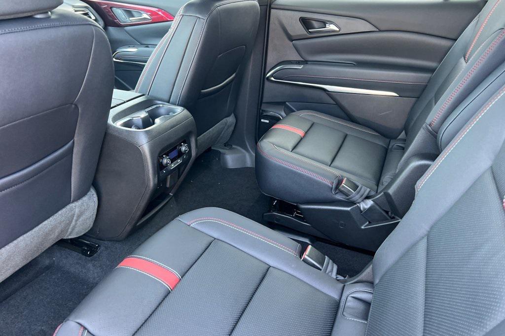 new 2026 Chevrolet Traverse car, priced at $58,903