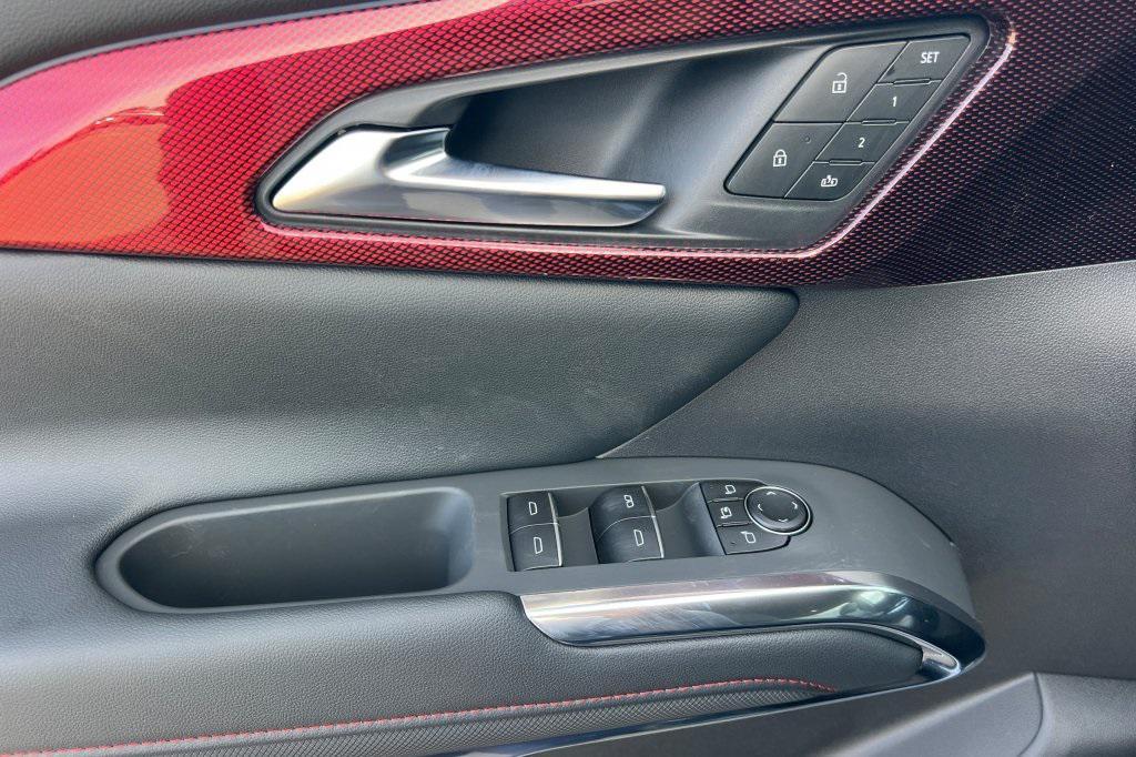 new 2026 Chevrolet Traverse car, priced at $58,903