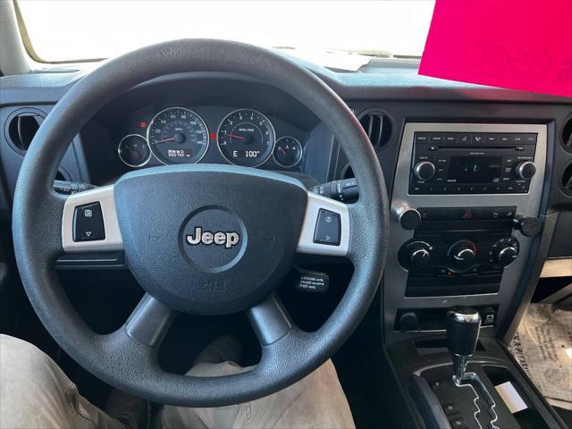 used 2008 Jeep Commander car, priced at $5,995