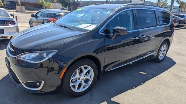 used 2017 Chrysler Pacifica car, priced at $16,250