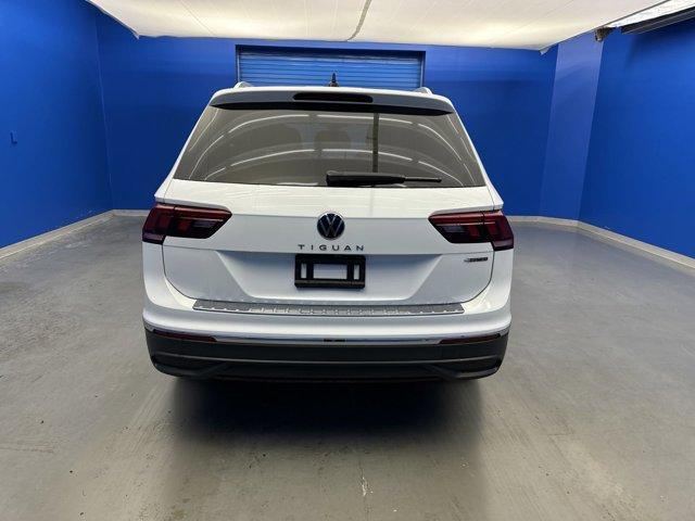 new 2024 Volkswagen Tiguan car, priced at $30,919