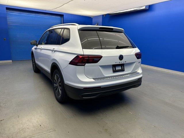 new 2024 Volkswagen Tiguan car, priced at $30,919