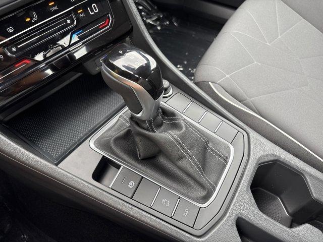 new 2025 Volkswagen Jetta car, priced at $24,198