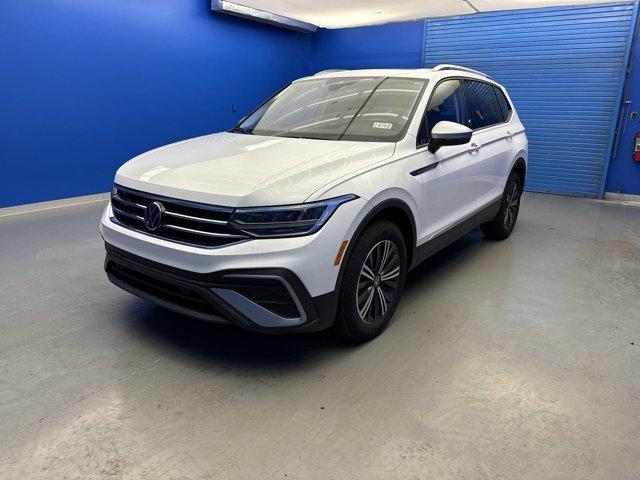 new 2024 Volkswagen Tiguan car, priced at $31,656