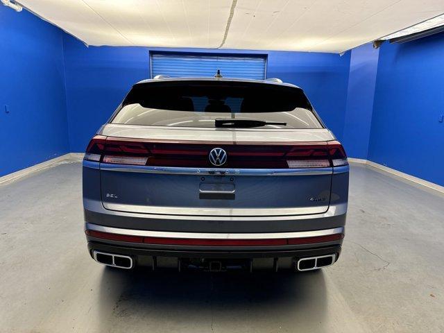 new 2024 Volkswagen Atlas Cross Sport car, priced at $50,662