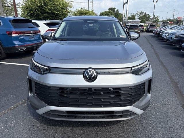 new 2025 Volkswagen Tiguan car, priced at $33,927