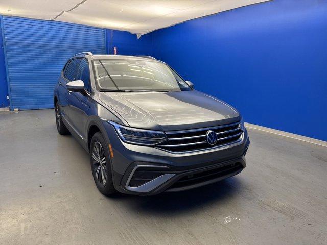 new 2024 Volkswagen Tiguan car, priced at $31,951