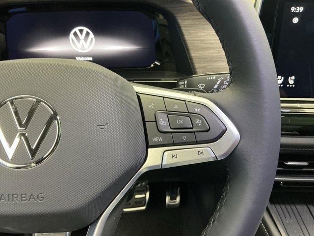new 2025 Volkswagen Atlas car, priced at $51,998