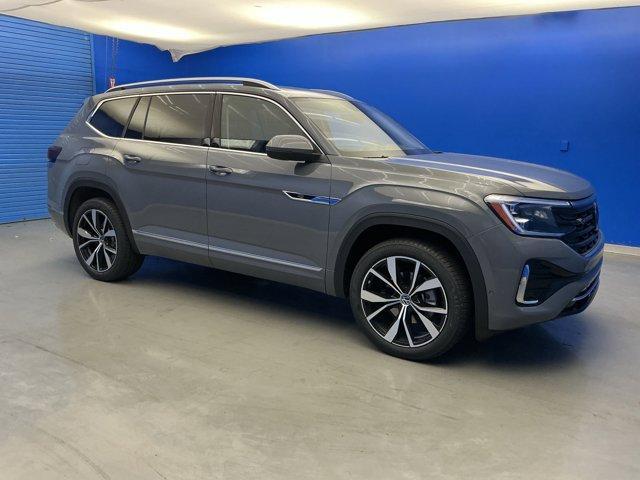 new 2025 Volkswagen Atlas car, priced at $51,998